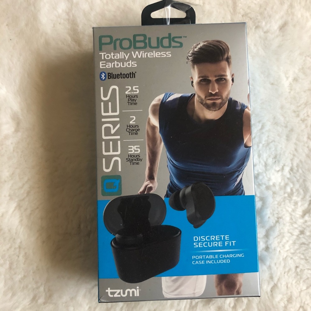 Wireless earbuds